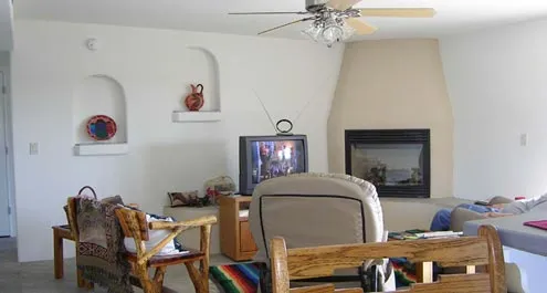 effinger_living_after